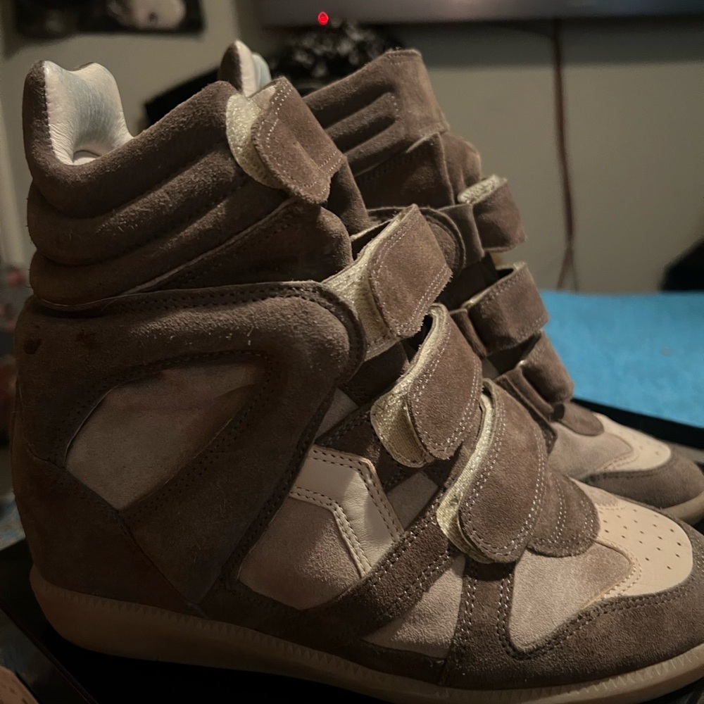 Isabel Marant Bekett Wedge Sneakers in Taupe and Gum - Picture 3 of 7